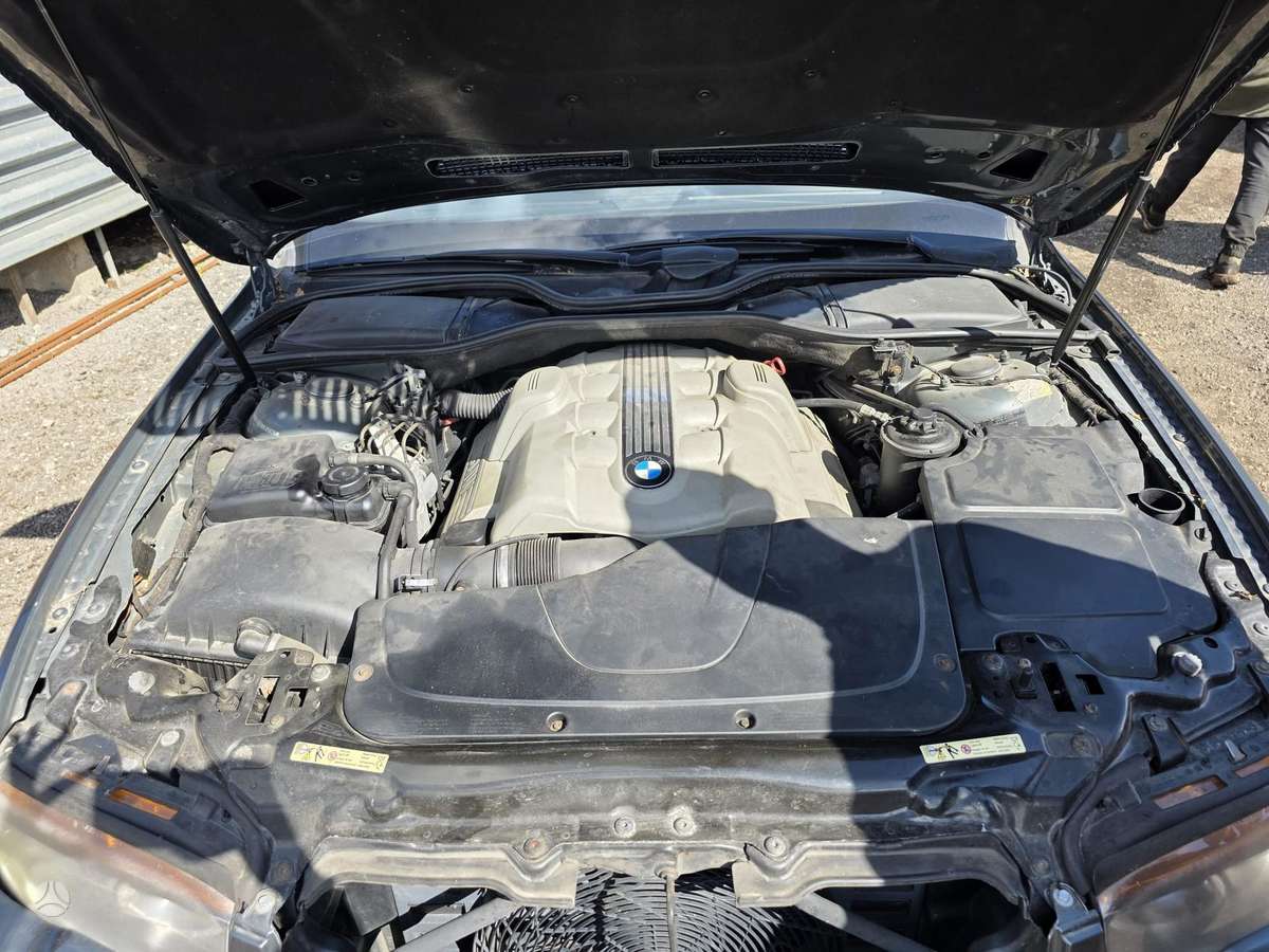 BMW 7 serija for parts