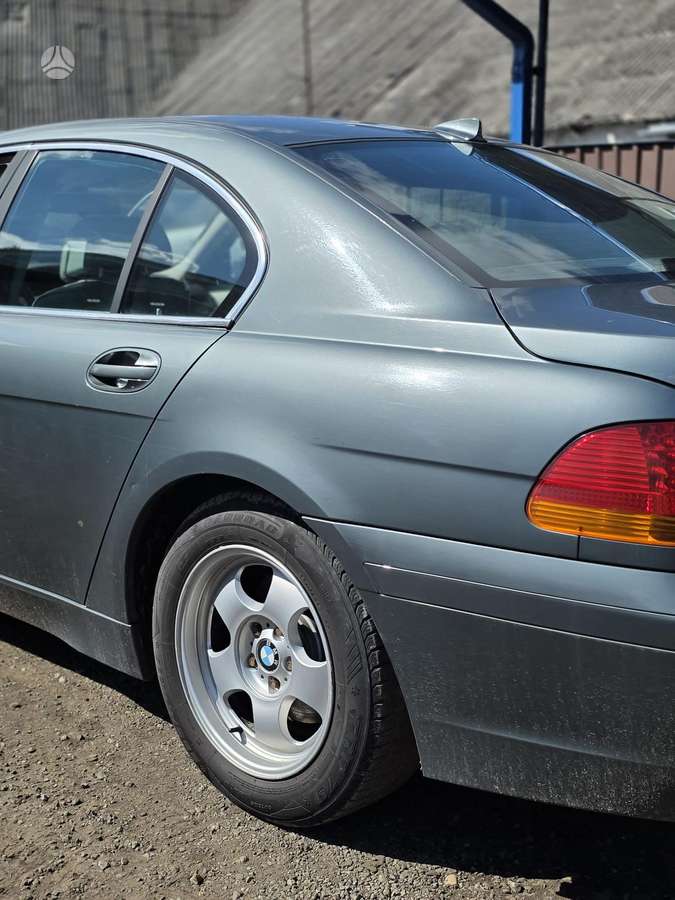 BMW 7 serija for parts