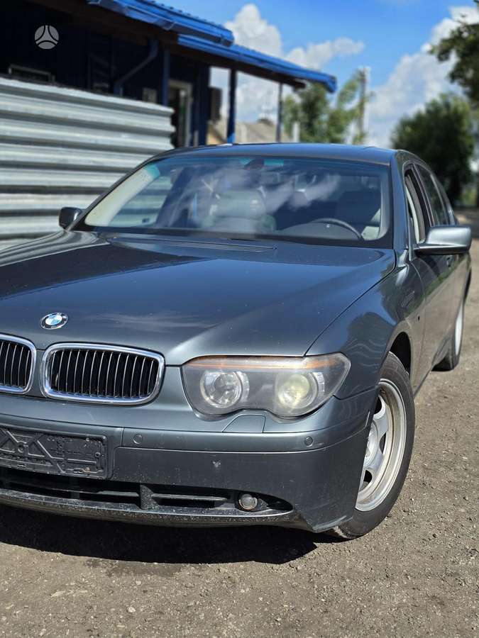 BMW 7 serija по частям