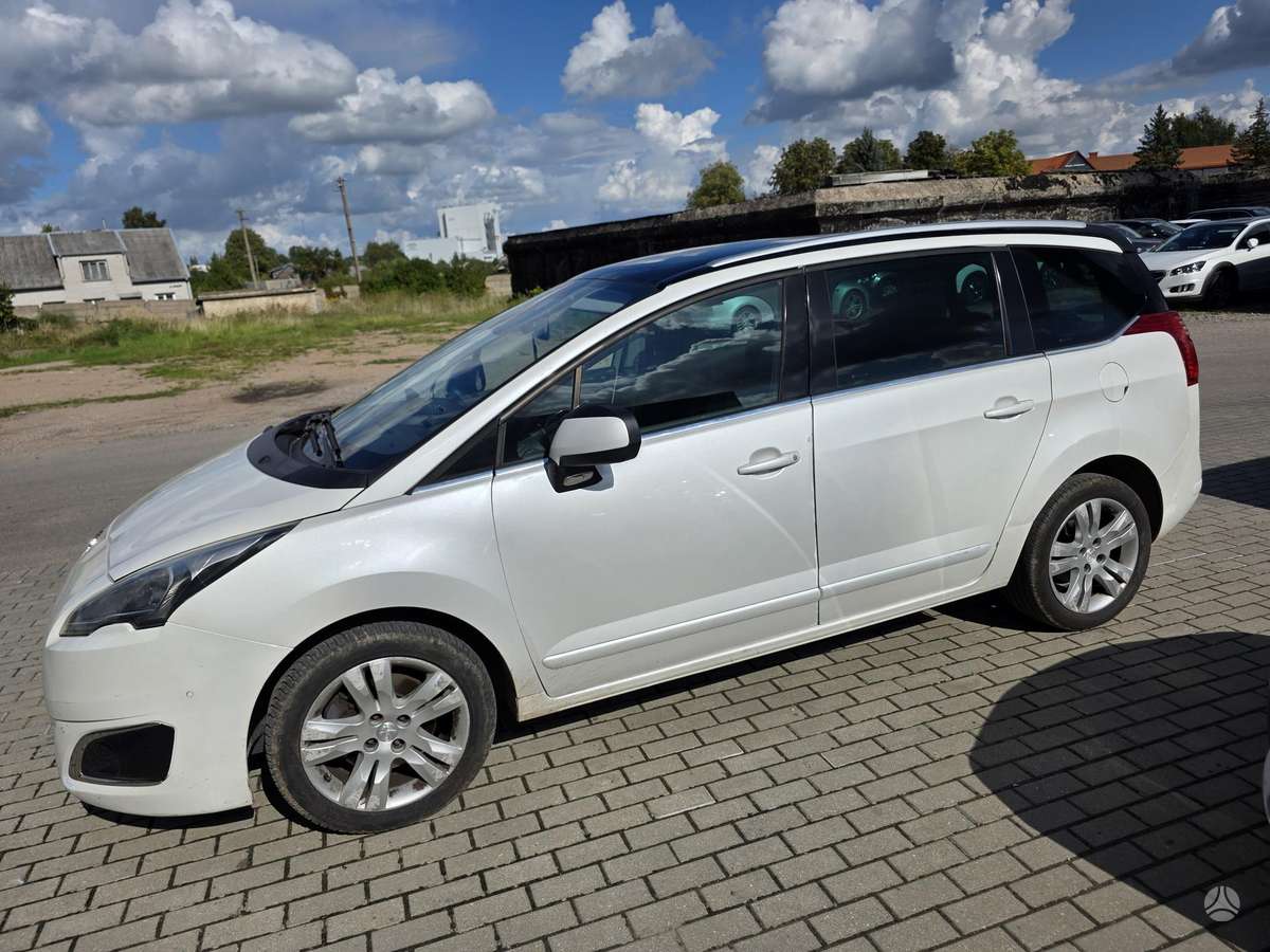 Peugeot 5008 - 1