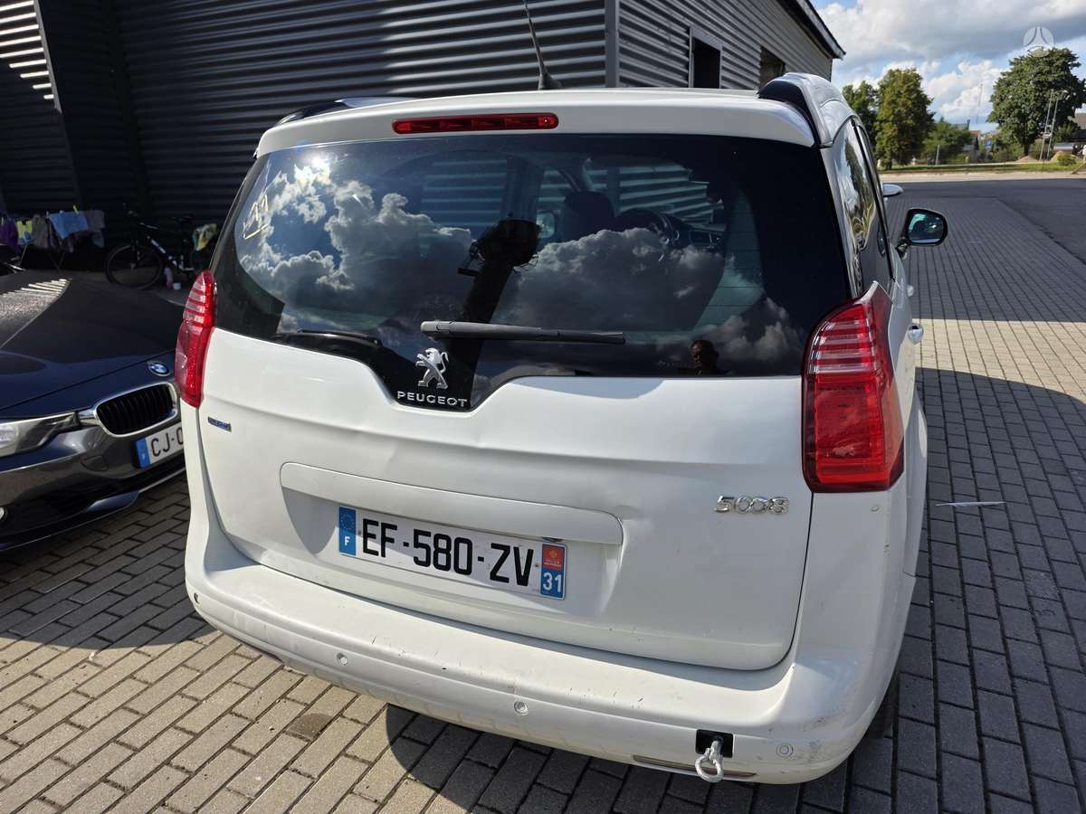 Peugeot 5008 - 6