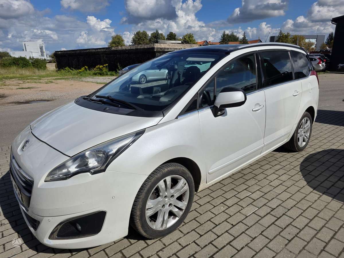 Peugeot 5008 - 9
