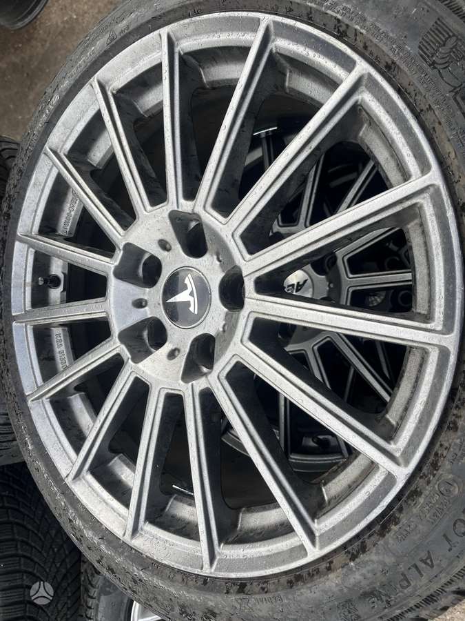 TESLA, легкосплавные , R18