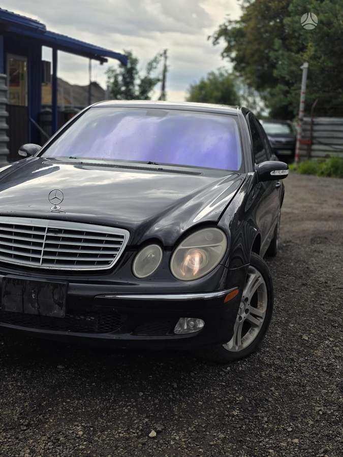 Mercedes-Benz E klasė dalimis