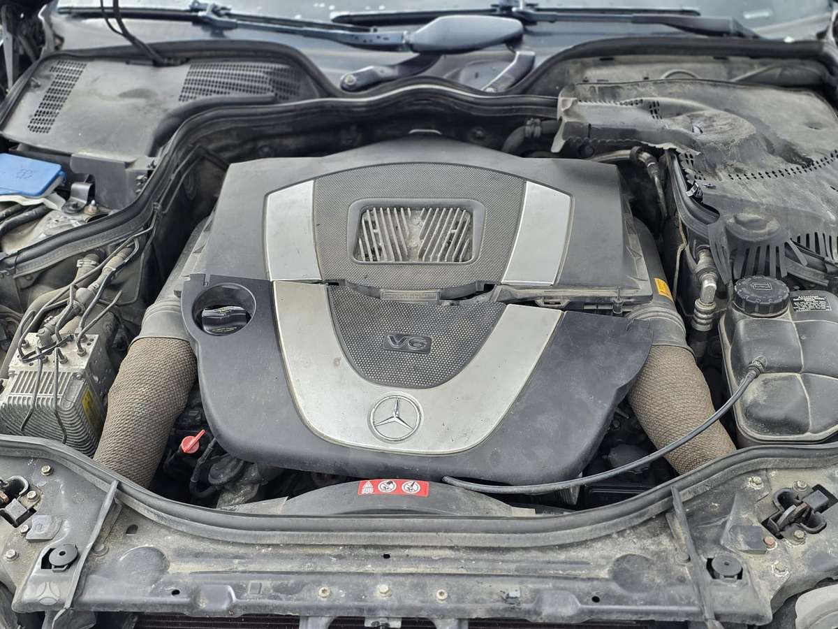 Mercedes-Benz E klasė dalimis