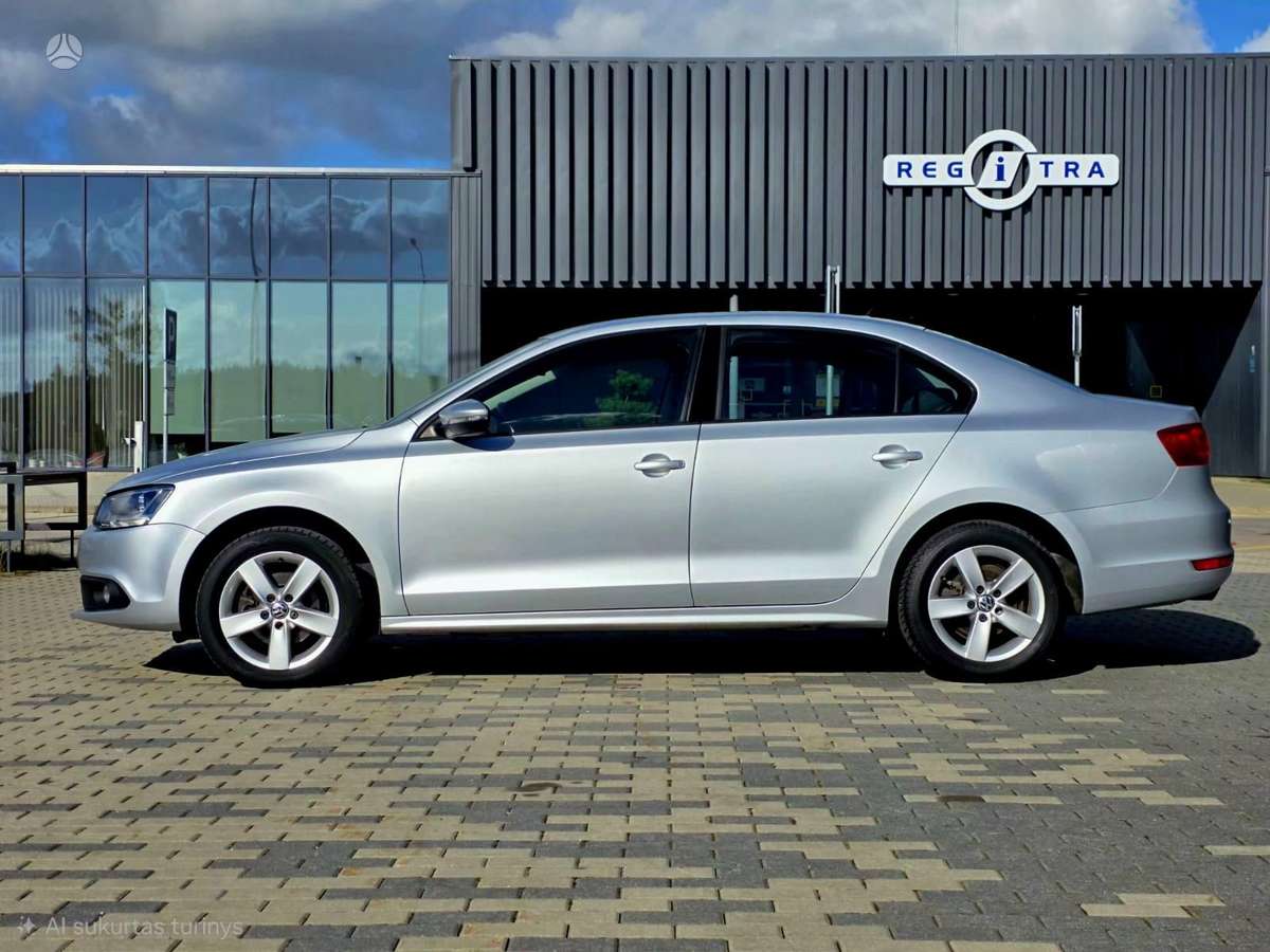 Volkswagen Jetta - 6