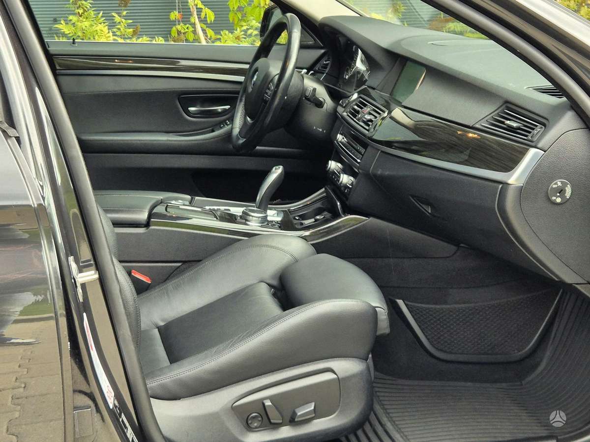 BMW 520, 2.0 l., Универсал