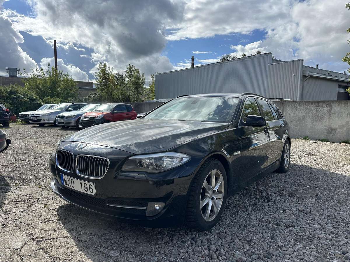 BMW 520, 2.0 l., Универсал