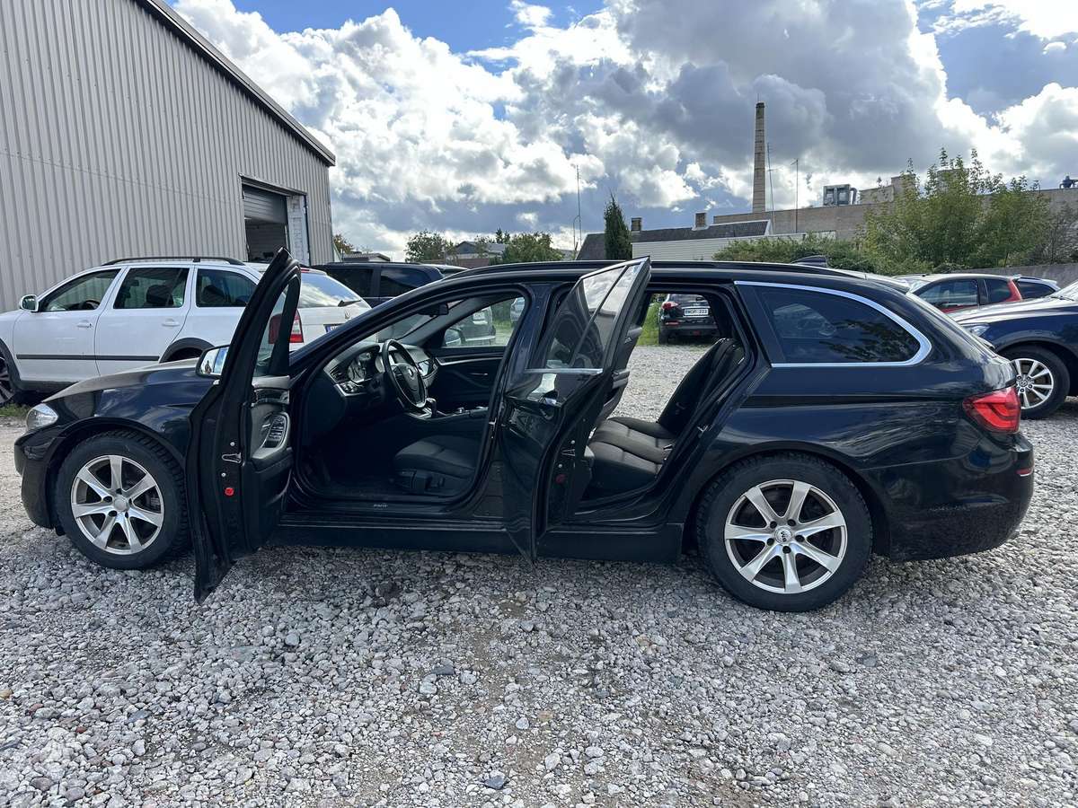 BMW 520, 2.0 l., Универсал