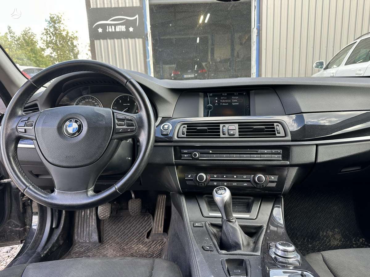 BMW 520, 2.0 l., Универсал