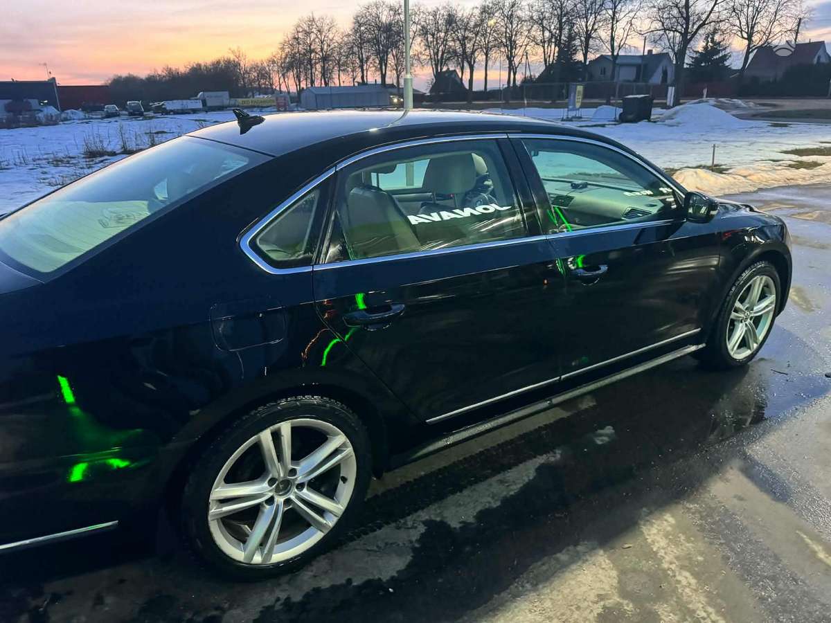 Volkswagen Passat - 3