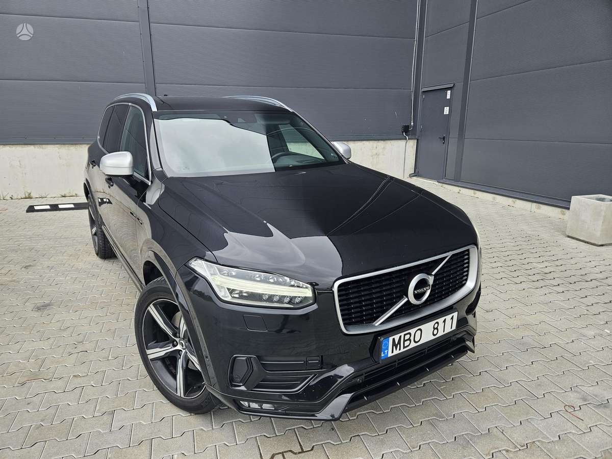 Volvo XC90 - 2