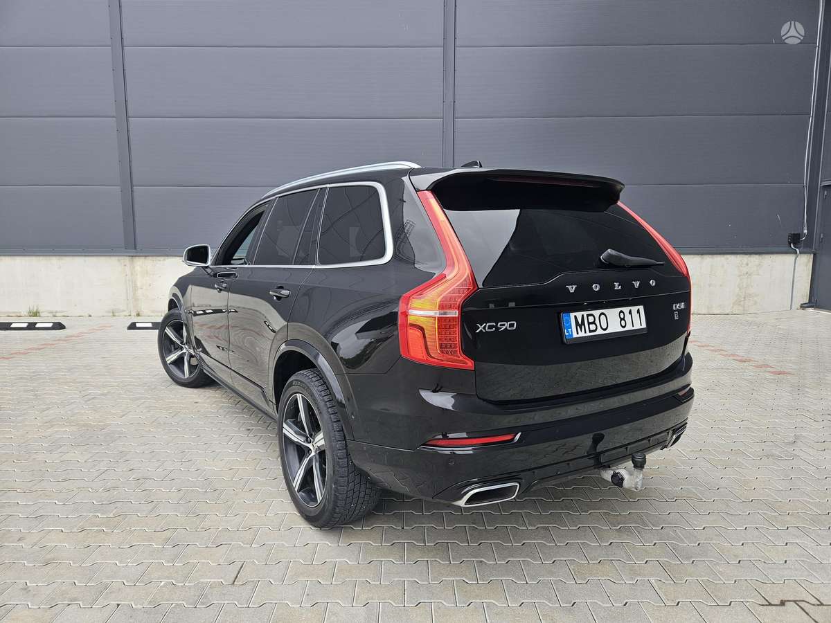 Volvo XC90 - 12