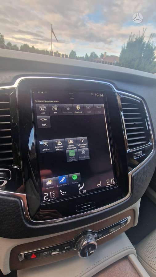 Volvo XC90 - 7