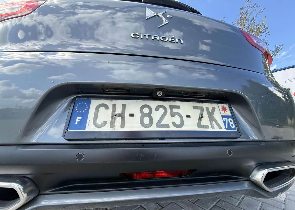 Citroen DS5, 2.0 l., Хэтчбек