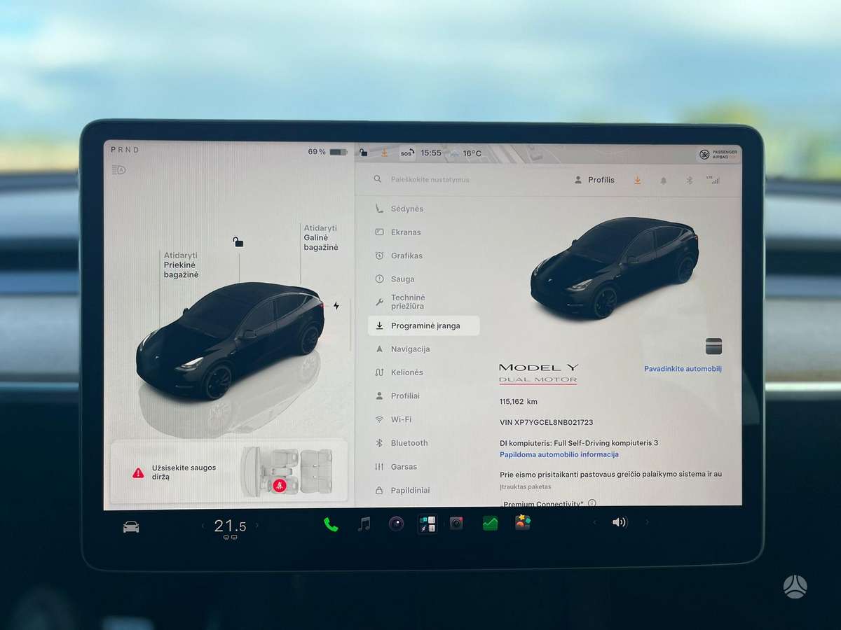 Tesla Model Y, 81 kWh, off-road / crossover