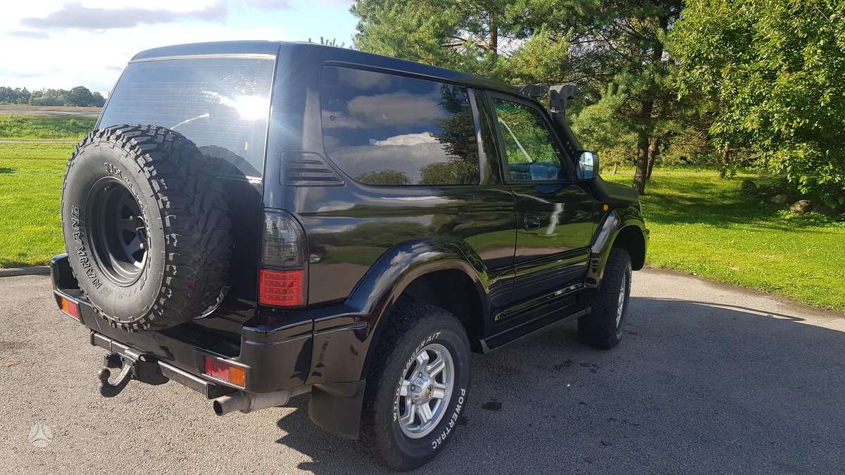 Toyota Land Cruiser - 5