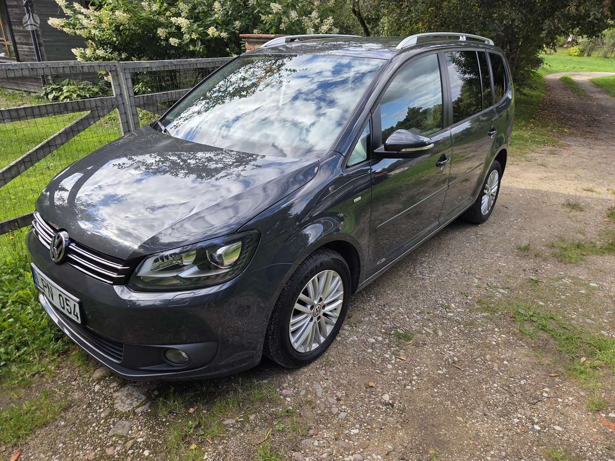 Volkswagen Touran - 5