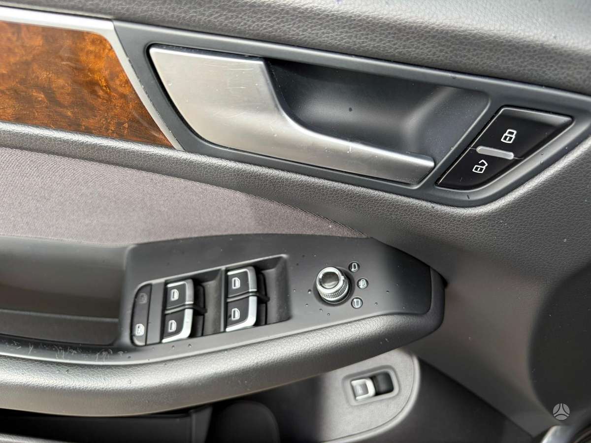 Audi Q5, 3.0 l., Внедорожник / Кроссовер