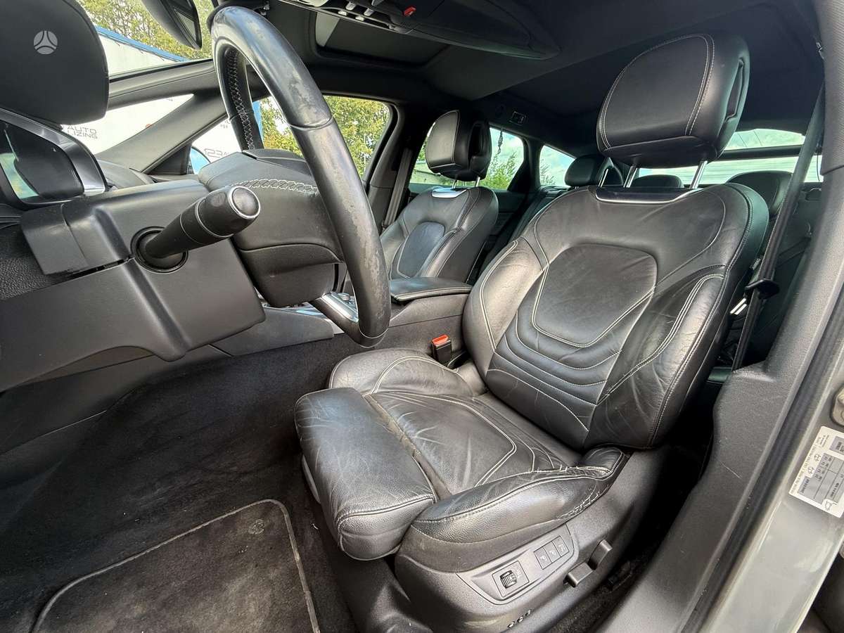 Citroen DS5, 2.0 l., Хэтчбек
