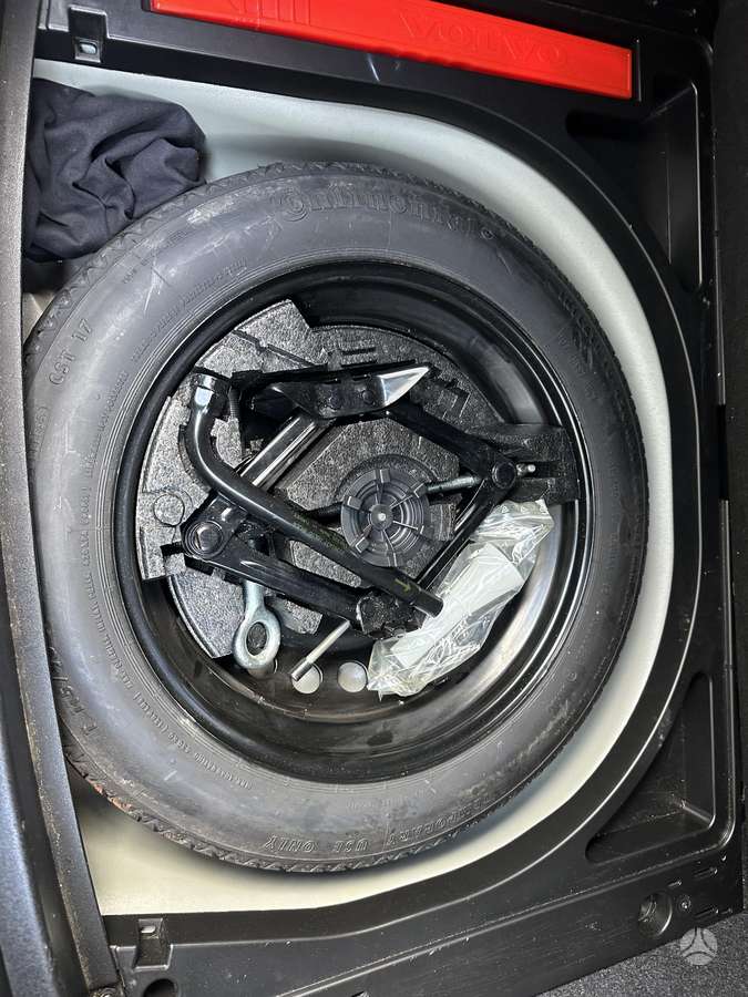 Volvo V40 - 12