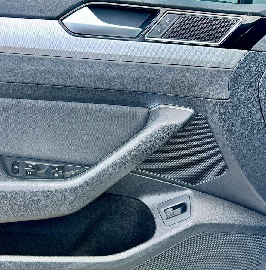 Volkswagen Passat, 2.0 l., Универсал