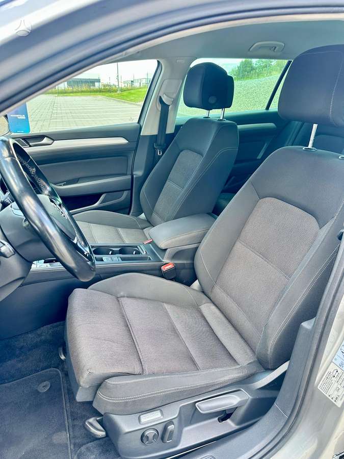 Volkswagen Passat, 2.0 l., Универсал