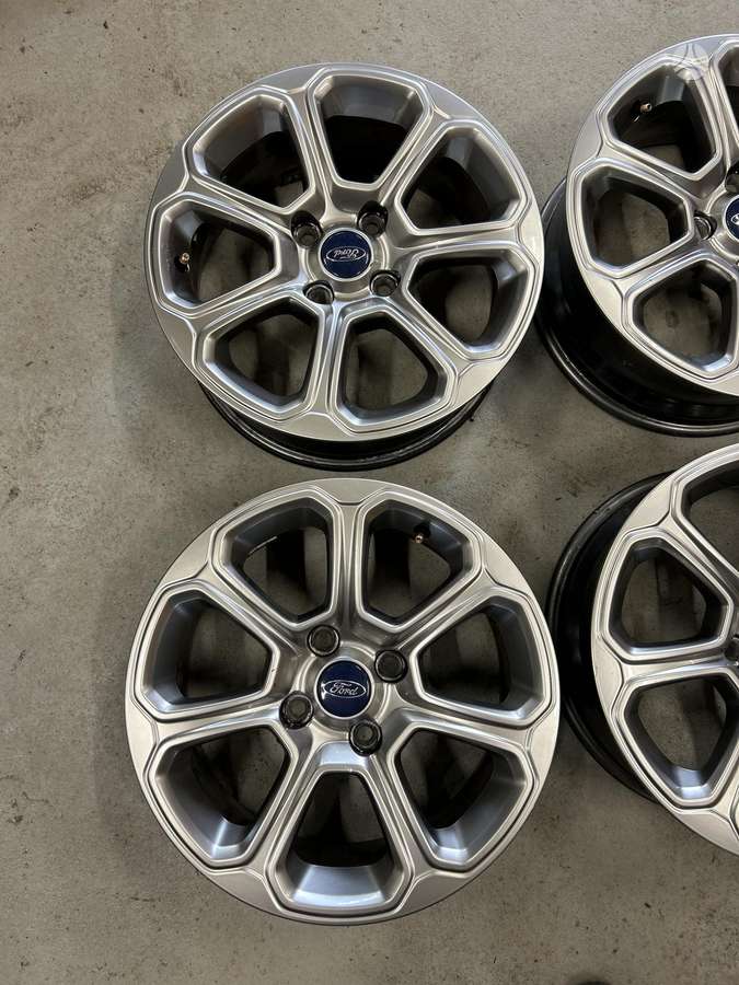 Ford EcoSport, light alloy, R16