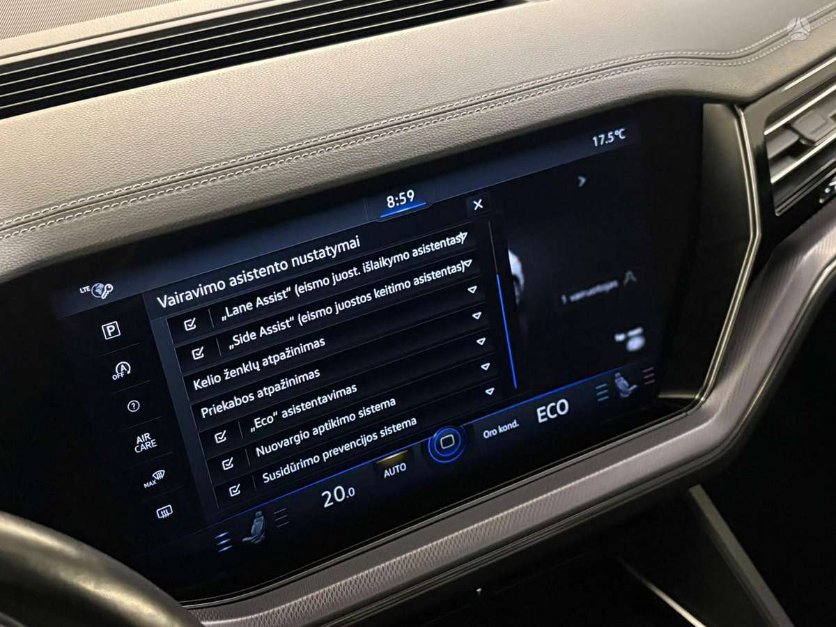 Volkswagen Touareg - 7