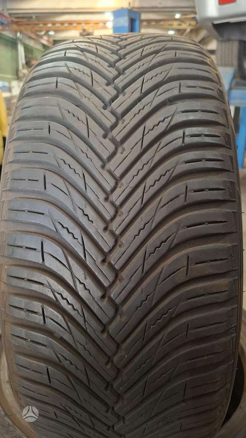 Maxxis AP3 .2023m, всесезонные 195/45 R16