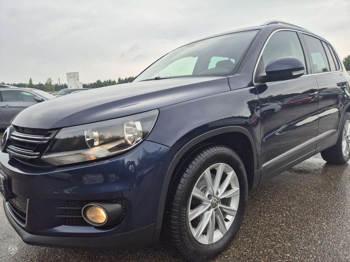 Volkswagen Tiguan - 2