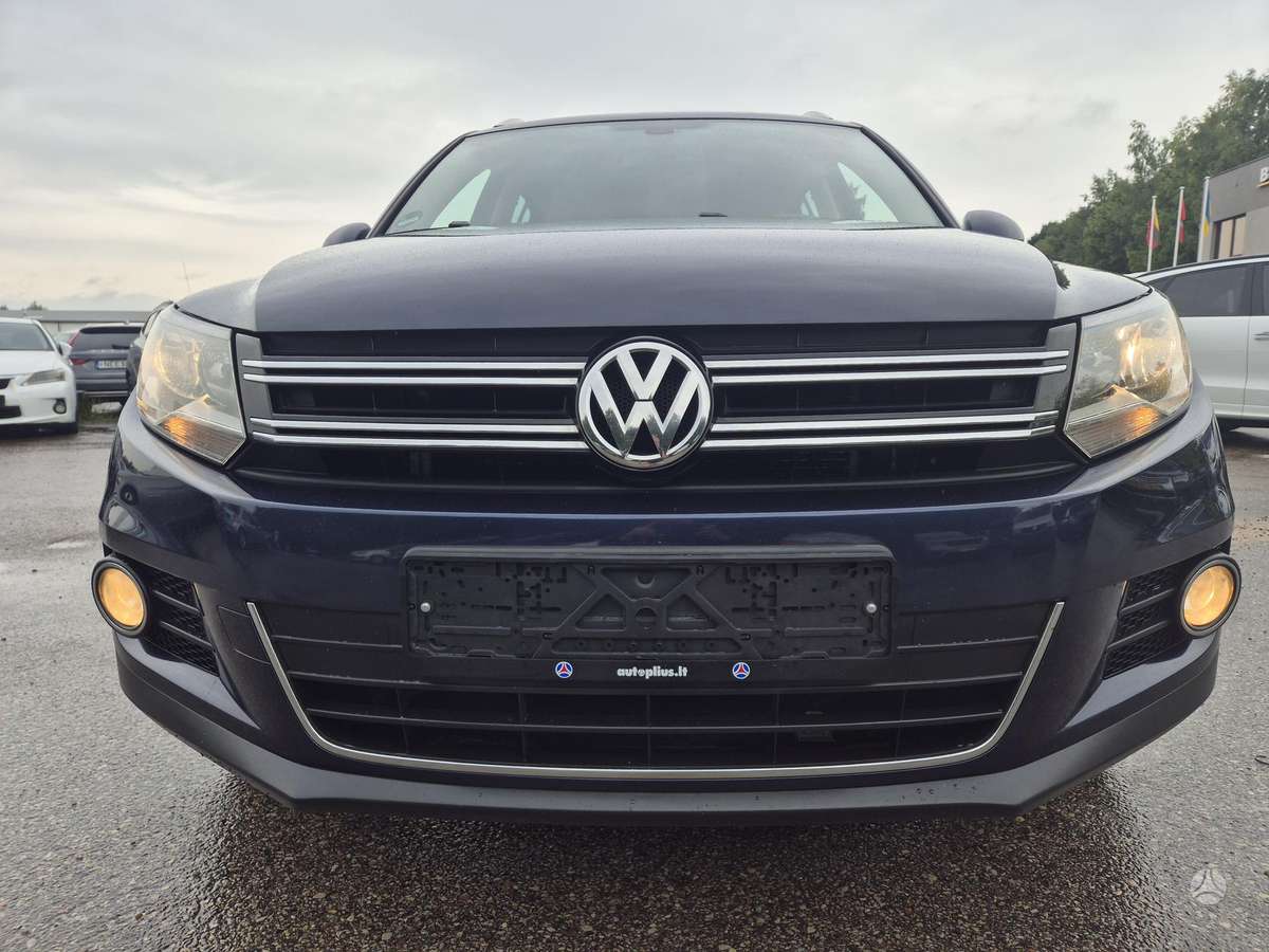 Volkswagen Tiguan - 8