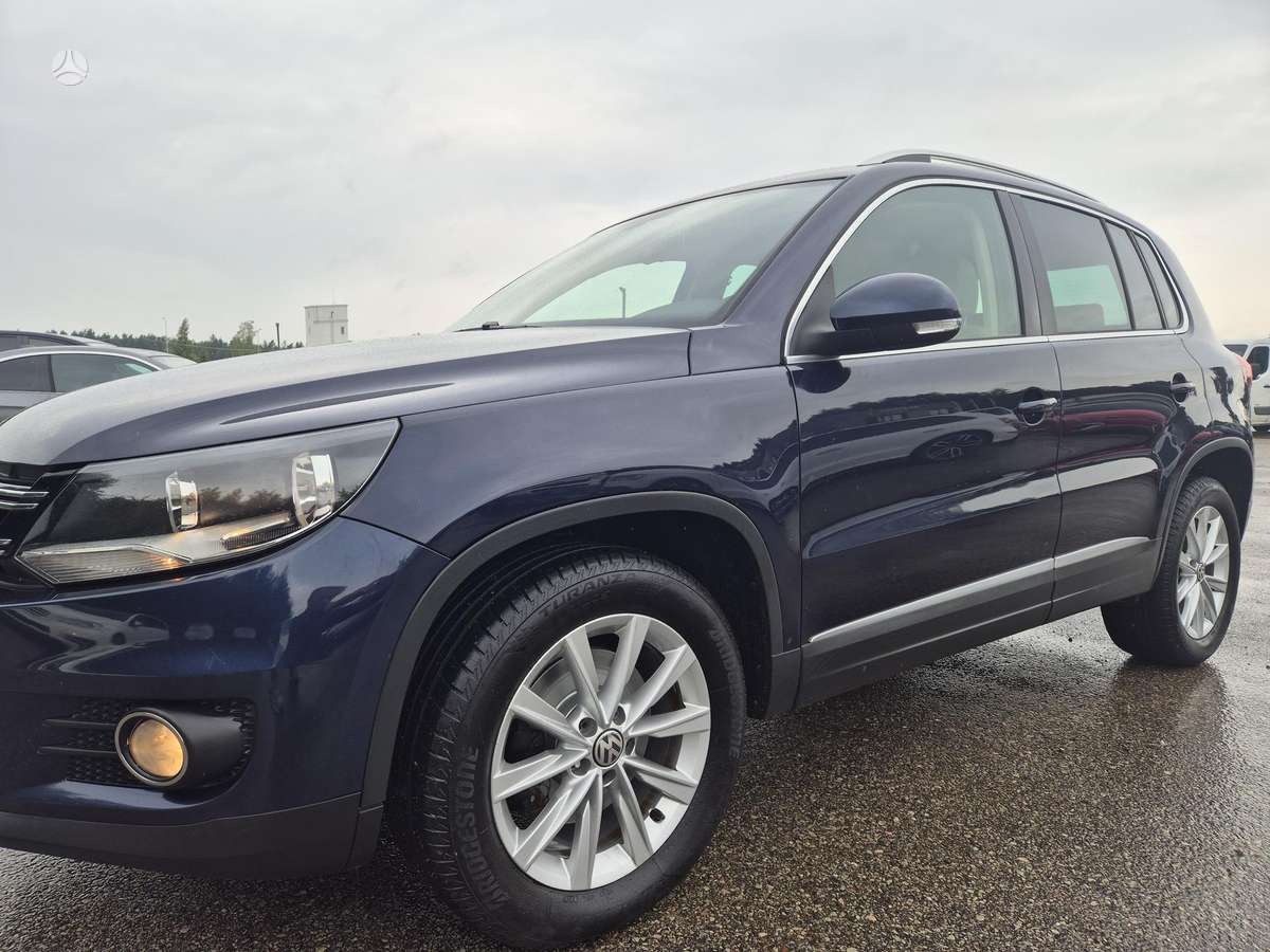 Volkswagen Tiguan - 9
