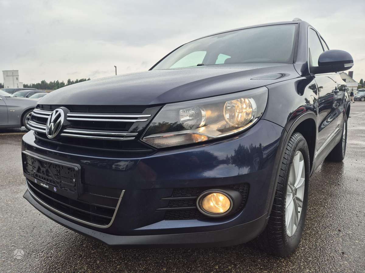 Volkswagen Tiguan - 10