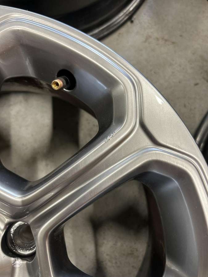 Ford EcoSport, light alloy, R16