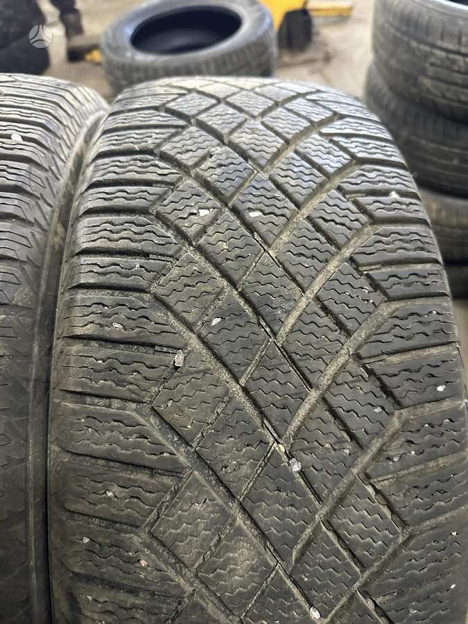 Continental, žieminės 235/55 R19