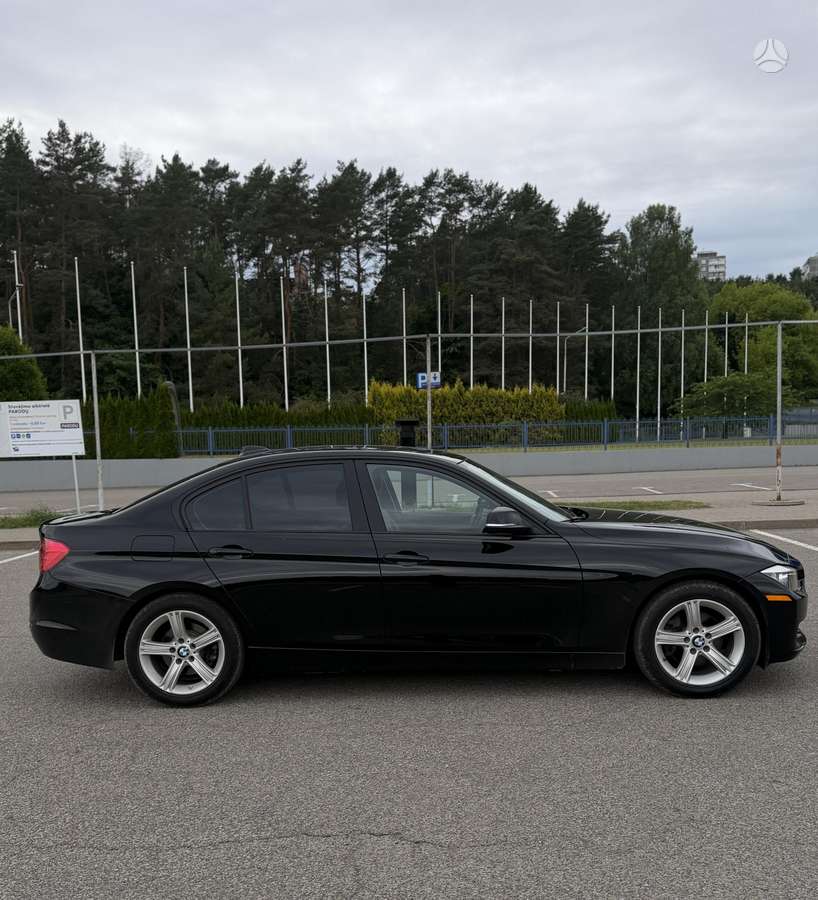 BMW 320, 2.0 l., Седан