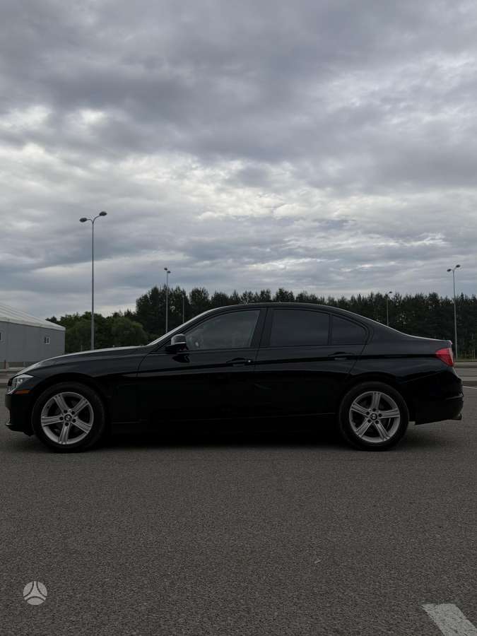 BMW 320, 2.0 l., Седан
