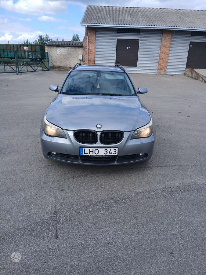 BMW 525, 2.5 l., Универсал