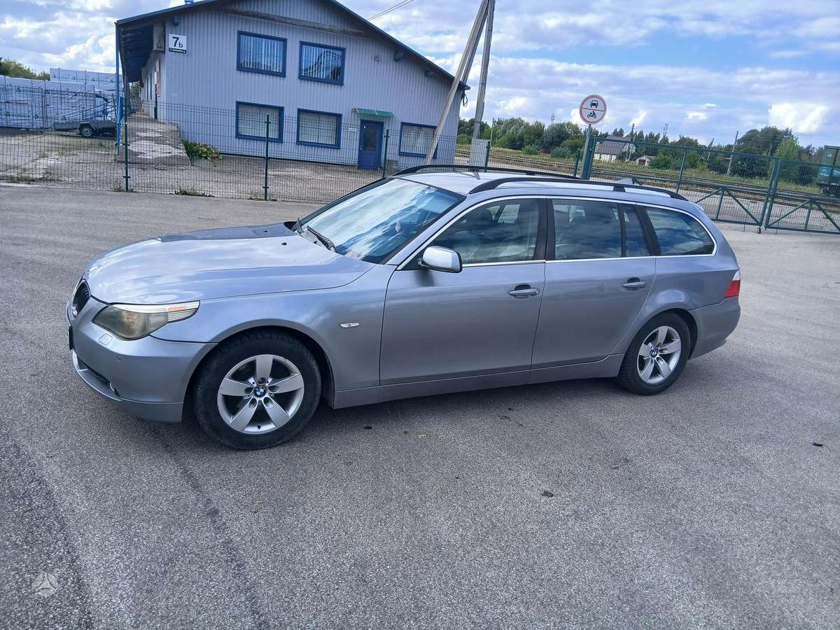 BMW 525, 2.5 l., Универсал