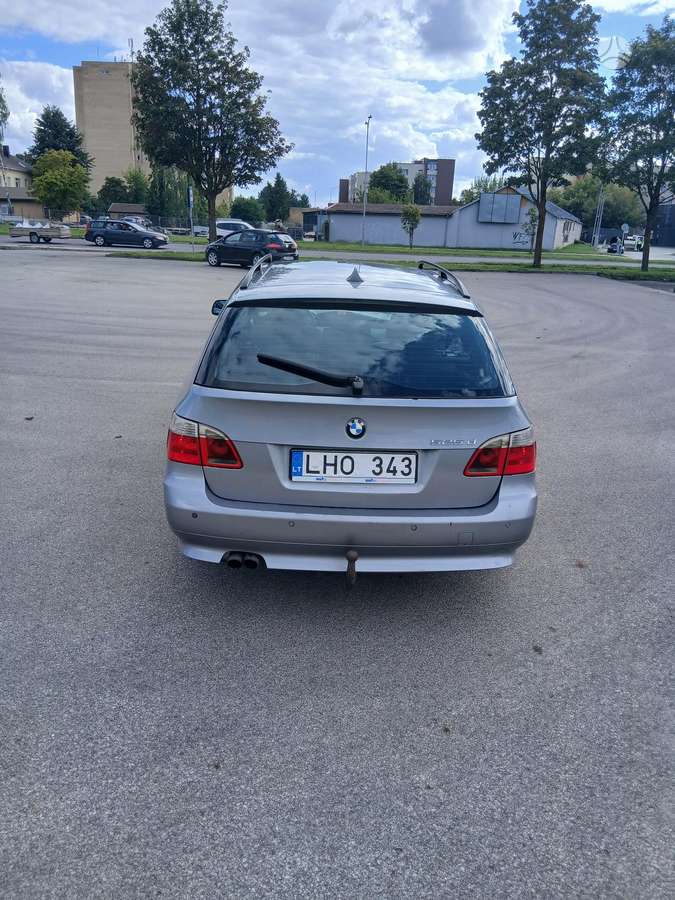 BMW 525, 2.5 l., Универсал
