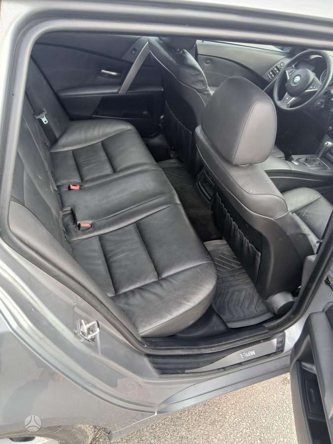 BMW 525, 2.5 l., Универсал