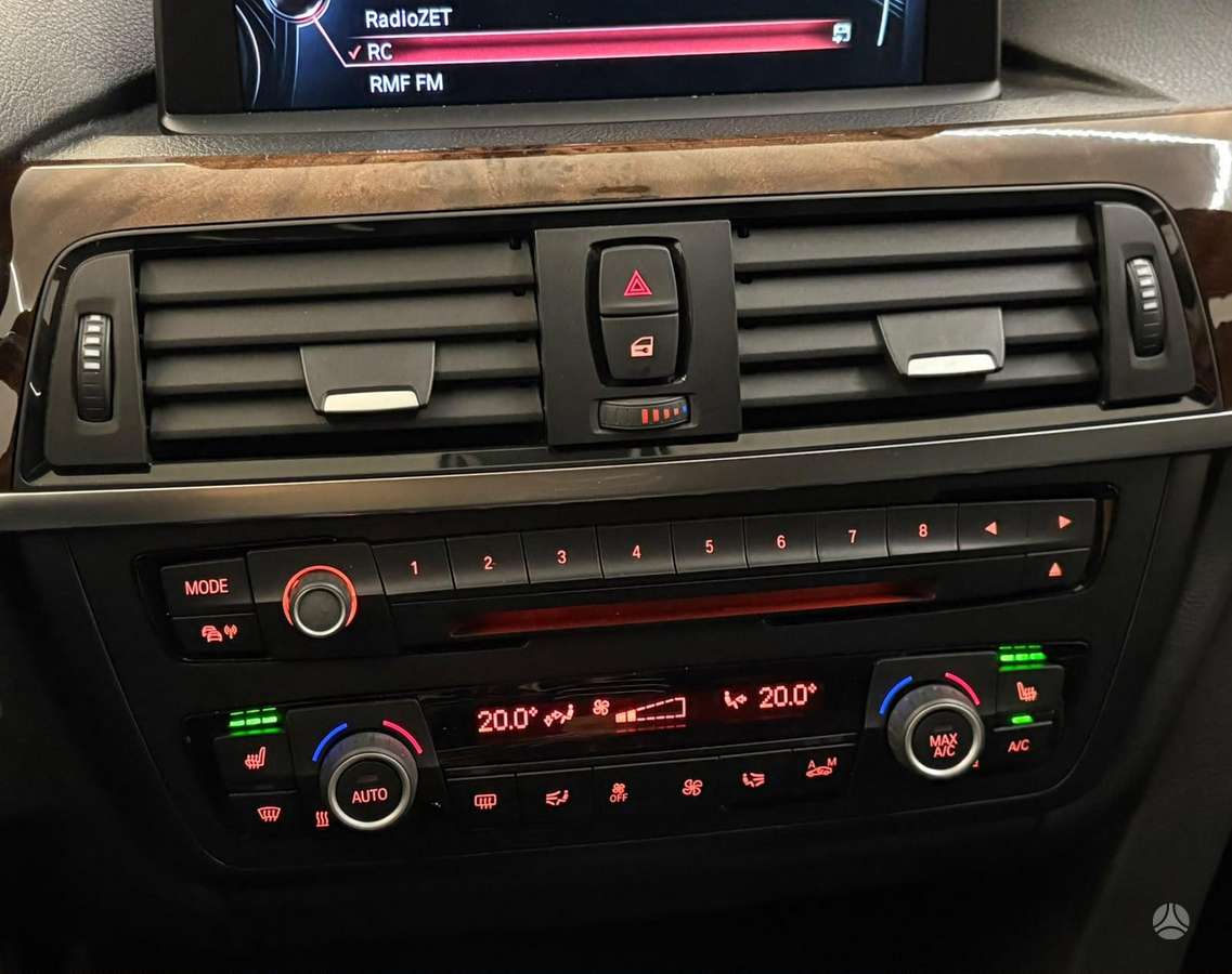 BMW 330, 3.0 l., Универсал