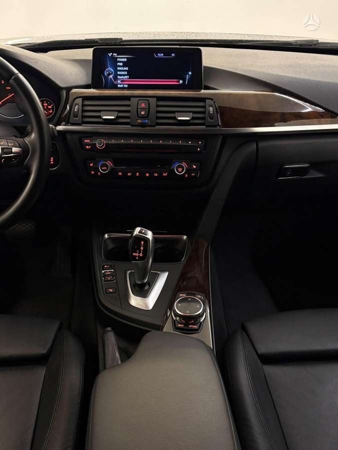 BMW 330, 3.0 l., Универсал