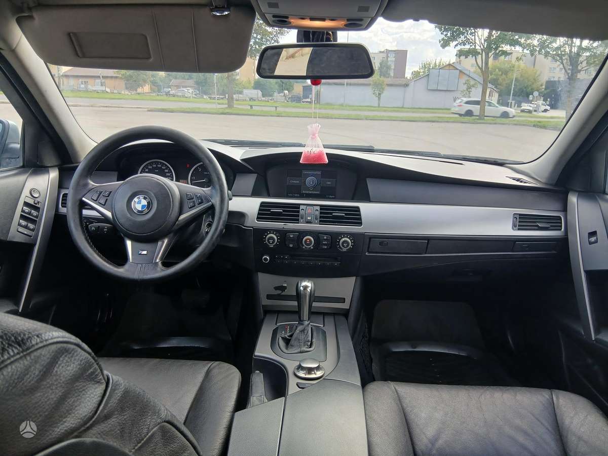 BMW 525, 2.5 l., Универсал