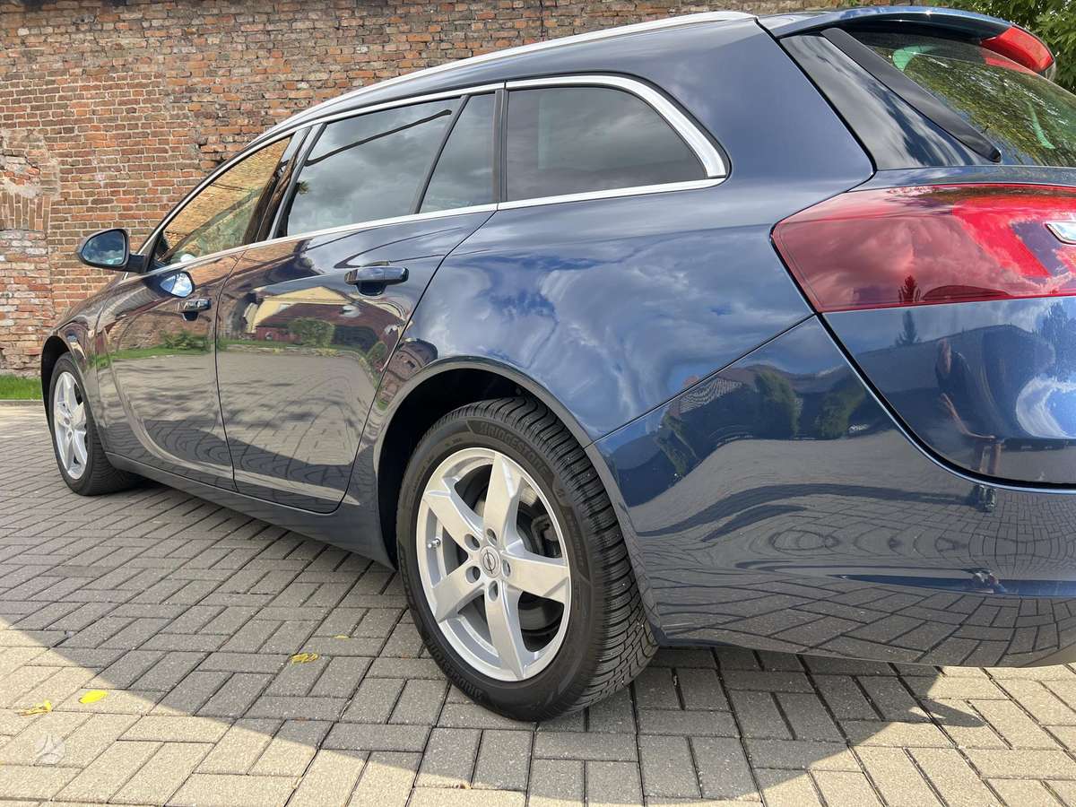 Opel Insignia, 2.0 l., Универсал