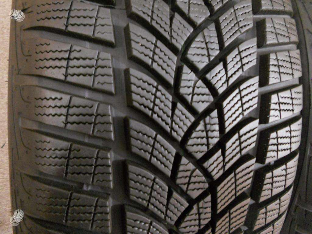 Goodyear 2025m SUV Performance+*, всесезонные 265/45 R20