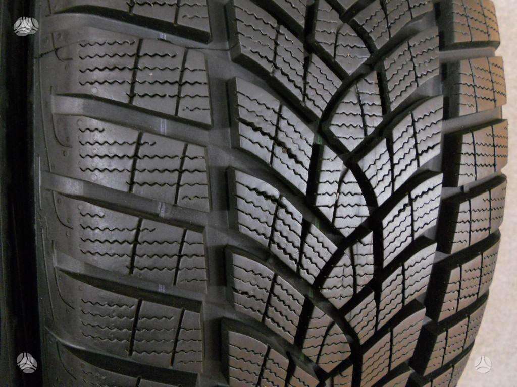 Goodyear 2025m SUV Performance+', всесезонные 265/45 R20