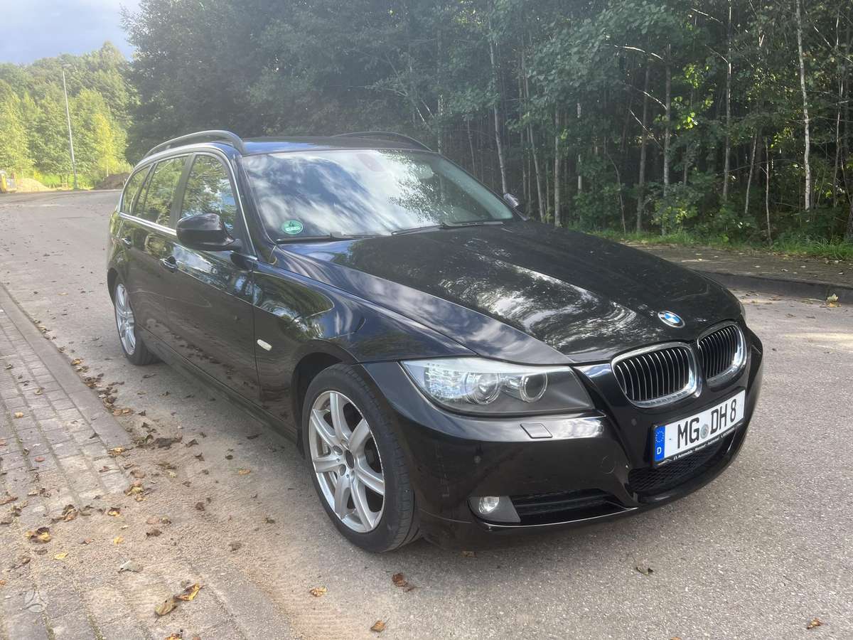 BMW 325, 3.0 l., wagon