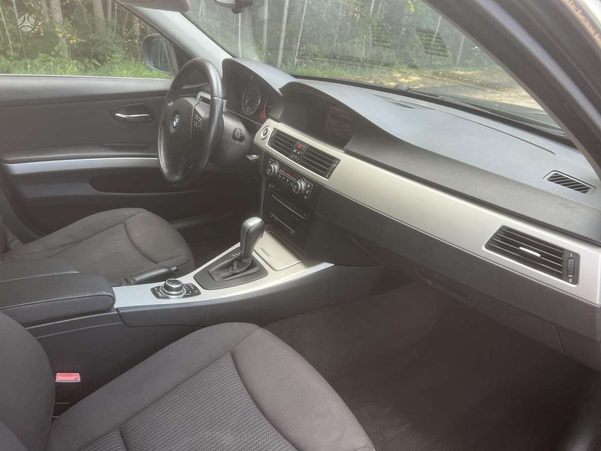 BMW 325, 3.0 l., Универсал